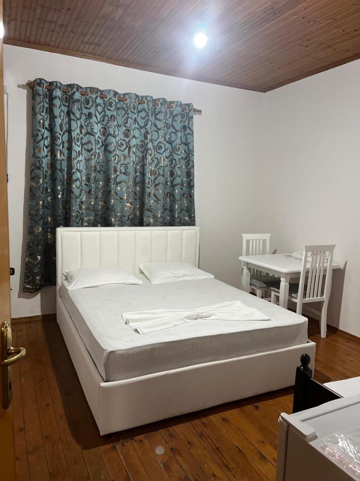 Cozy Little Holiday House Shkodër 外观 照片
