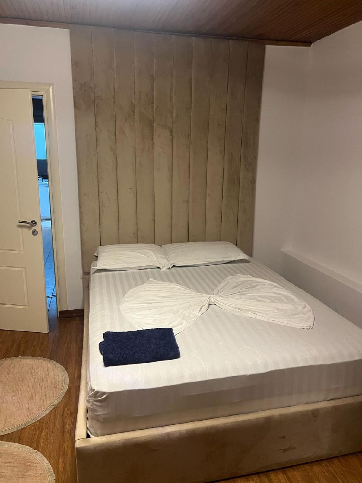 Cozy Little Holiday House Shkodër 外观 照片
